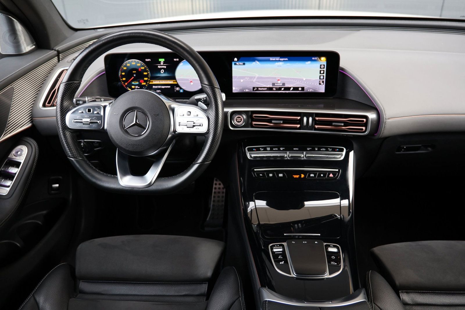 Mercedes-Benz EQC 400 4MATIC AMG Premium Plus 80 kWh | burmest imagem 3