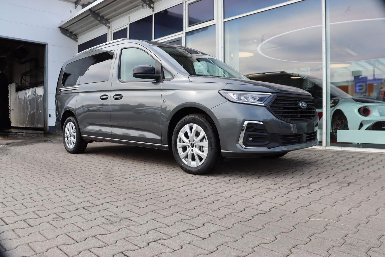 Ford Tourneo Connect Titanium L2 PHEV 0,0 % FIN*mgl.