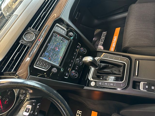 Volkswagen Passat *AHK*SZHZ*PANO*ACC*NAVI*