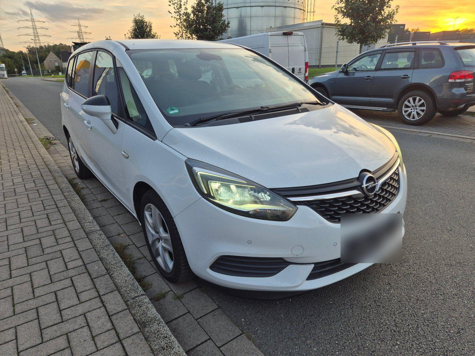 Opel Zafira Tourer