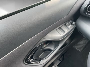 Toyota Yaris Cross 1.5 Hybrid Teamplayer *BLIS*PDC*SHZ*