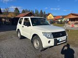 Mitsubishi Pajero 3,2 DI-D 4WD - - Mitsubishi Pajero: 4.4