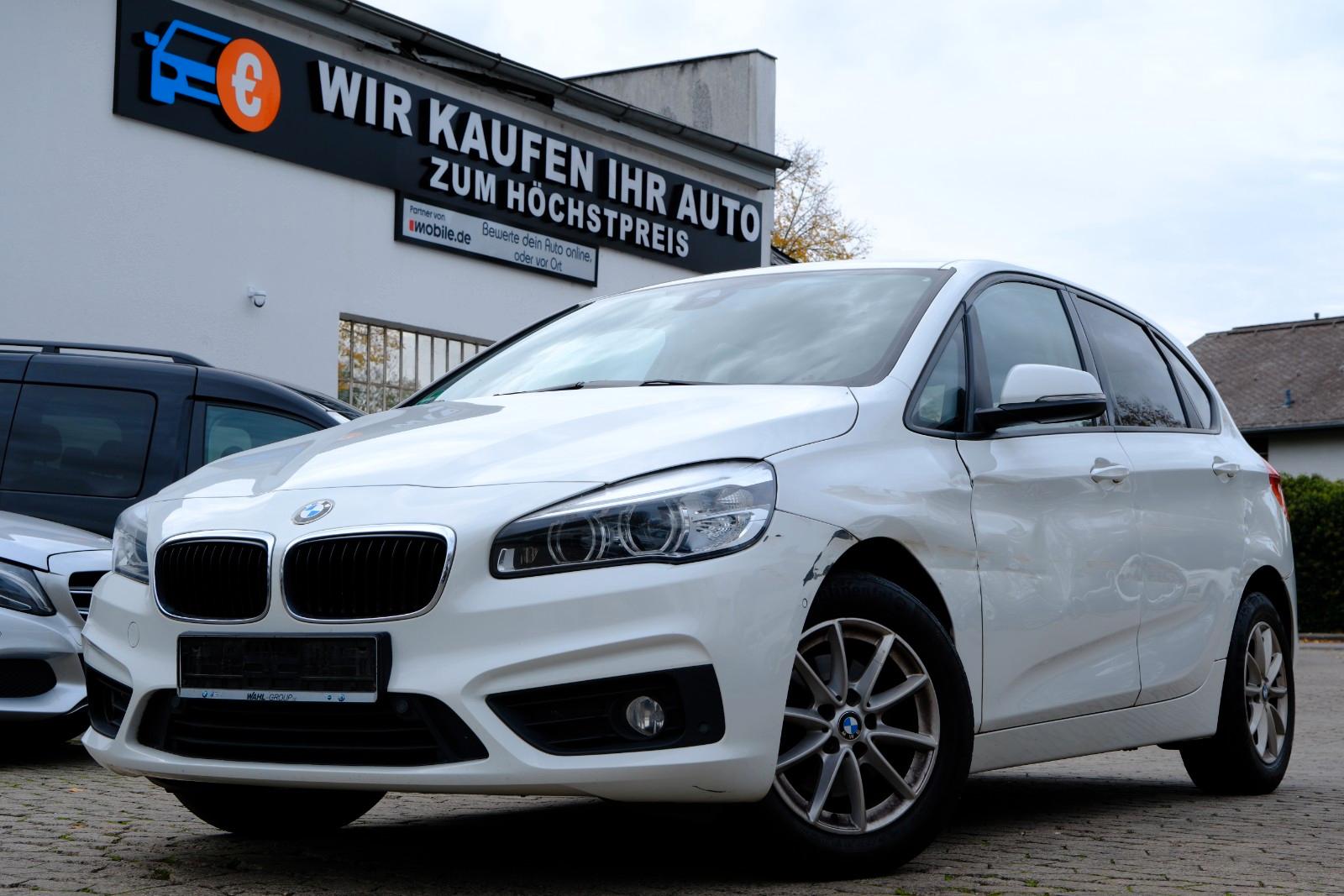 BMW 216