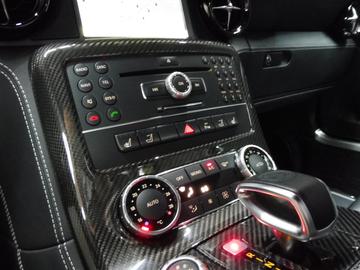 صورة مصغرة 17 لـ 2014 Mercedes-BENZ SLS AMG