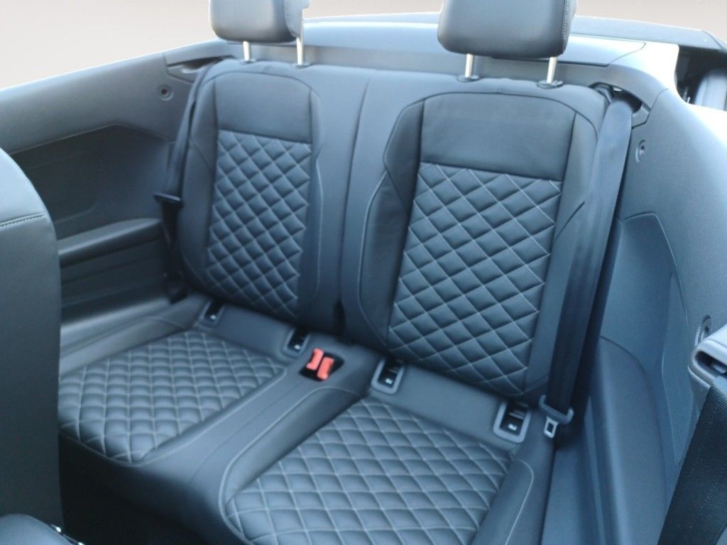 Fahrzeugabbildung Volkswagen T-Roc Cabriolet 1.5 TSI R-Line Leder, Navi, DCC