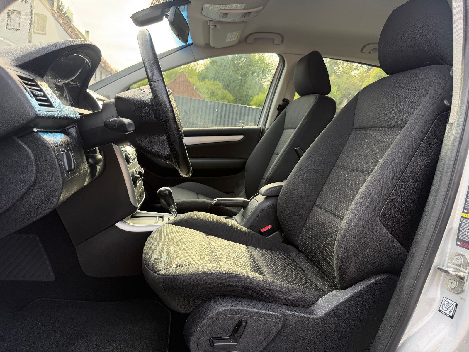 MERCEDES-BENZ B 200 CDI AUTOMATIK/NAVI/AHK/KLIMA – Foto 9