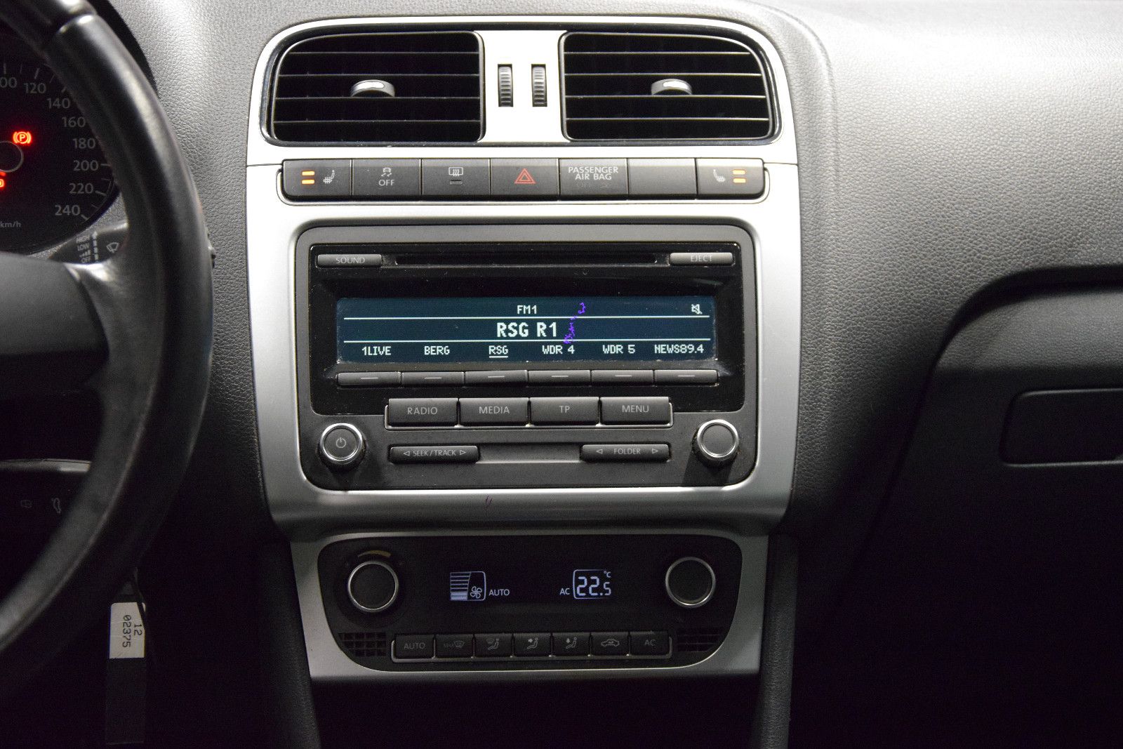 Fahrzeugabbildung Volkswagen Polo V Match Sitzheizung Climatronic PDC