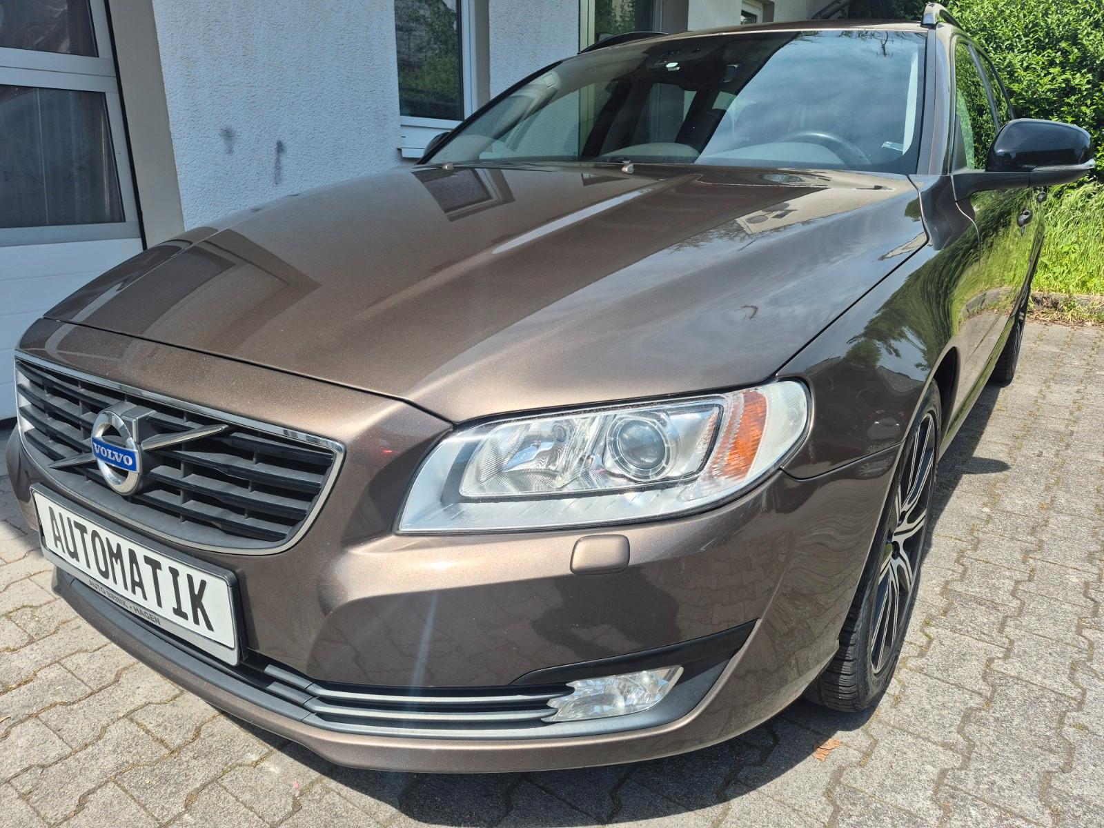Volvo V70 D4 Black Edition Geartronic Standheizung