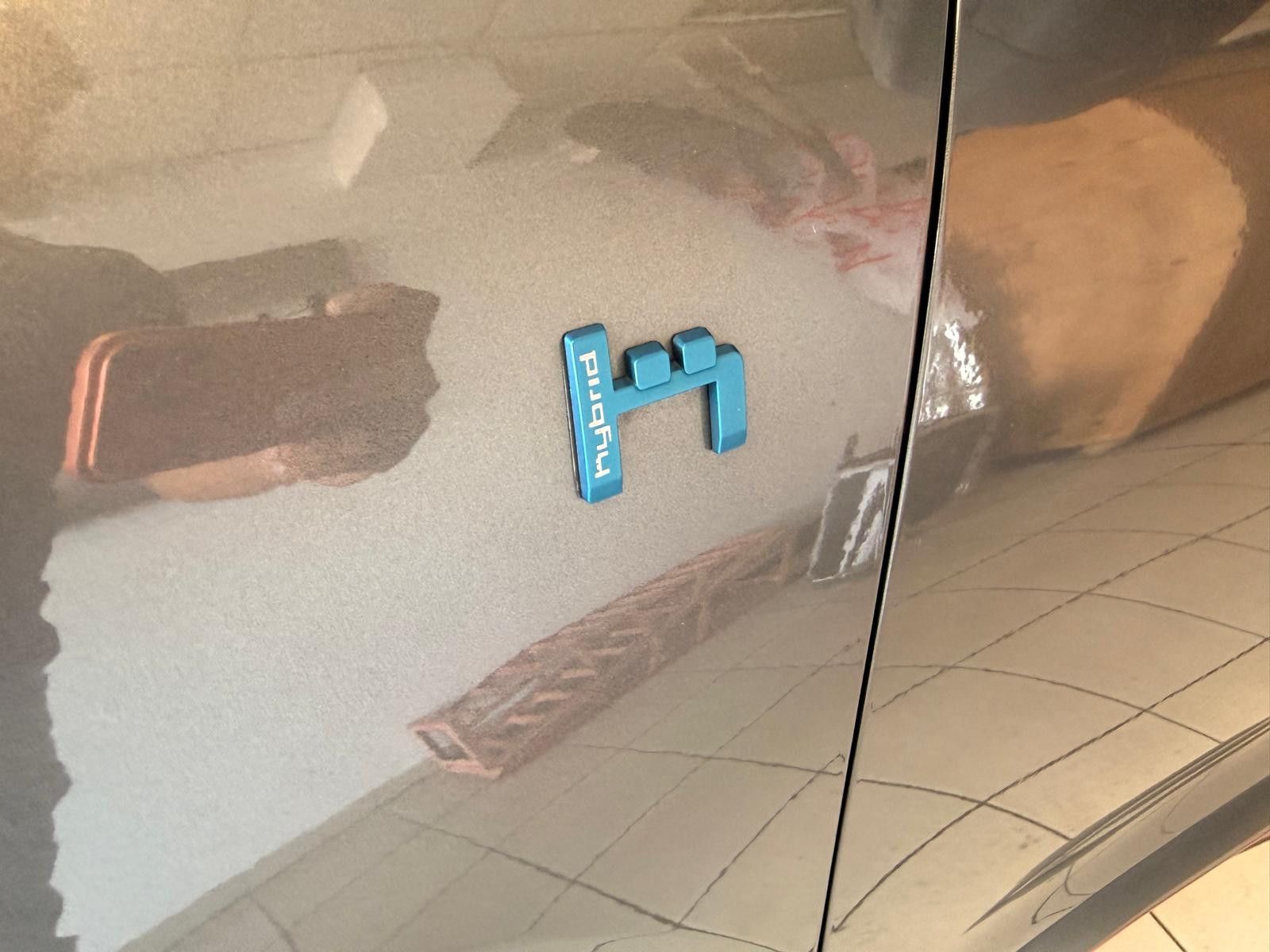 Fahrzeugabbildung Citroën C5 Aircross Hybrid/PANORAMA/LEDER/NAVI/KAMERA