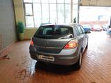 Opel Astra 1.6 Lim. Elegance - AT/PDC/Allwetter - Opel Astra aus 2004: 1.6