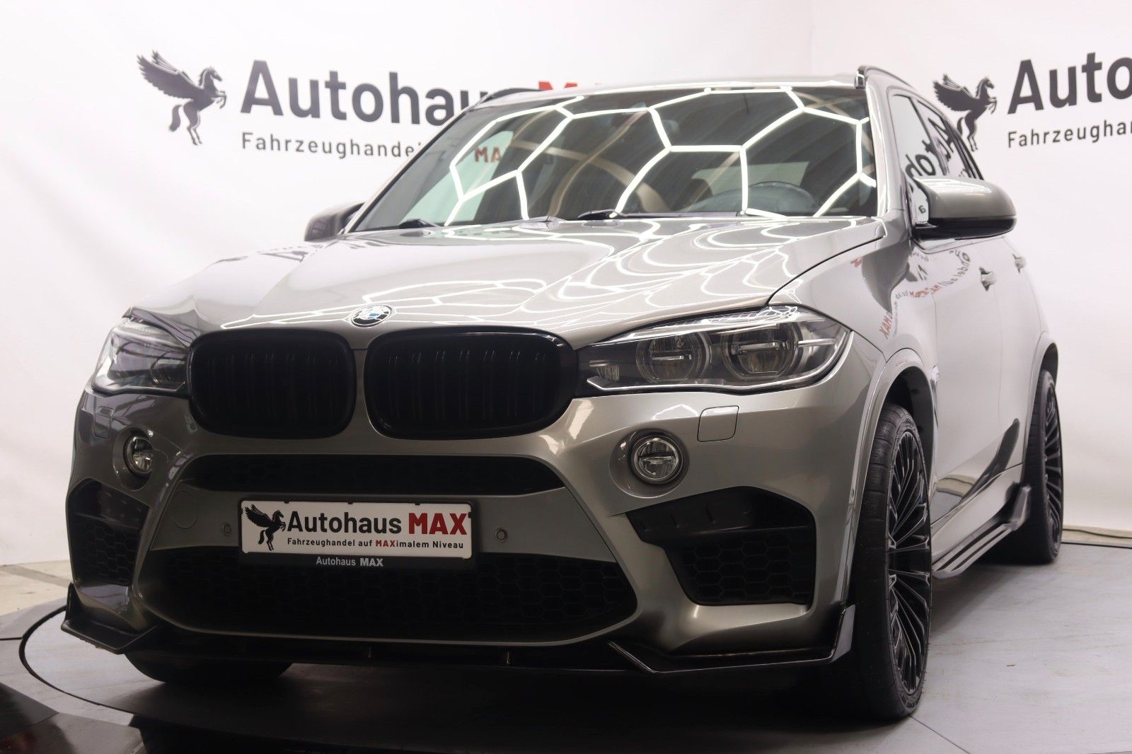 BMW X5 M~HuD~Navi~H/K~SZBL~4SZH~4Zonen~Memory~Shadow