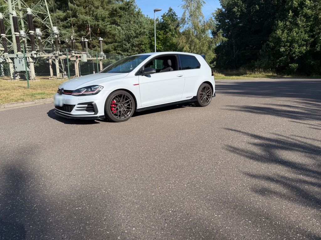 Image of Volkswagen Golf