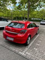 Opel Astra H GTC 1.9 diesel - Opel Astra mit Diesel-Antrieb: Coupé, 1.9