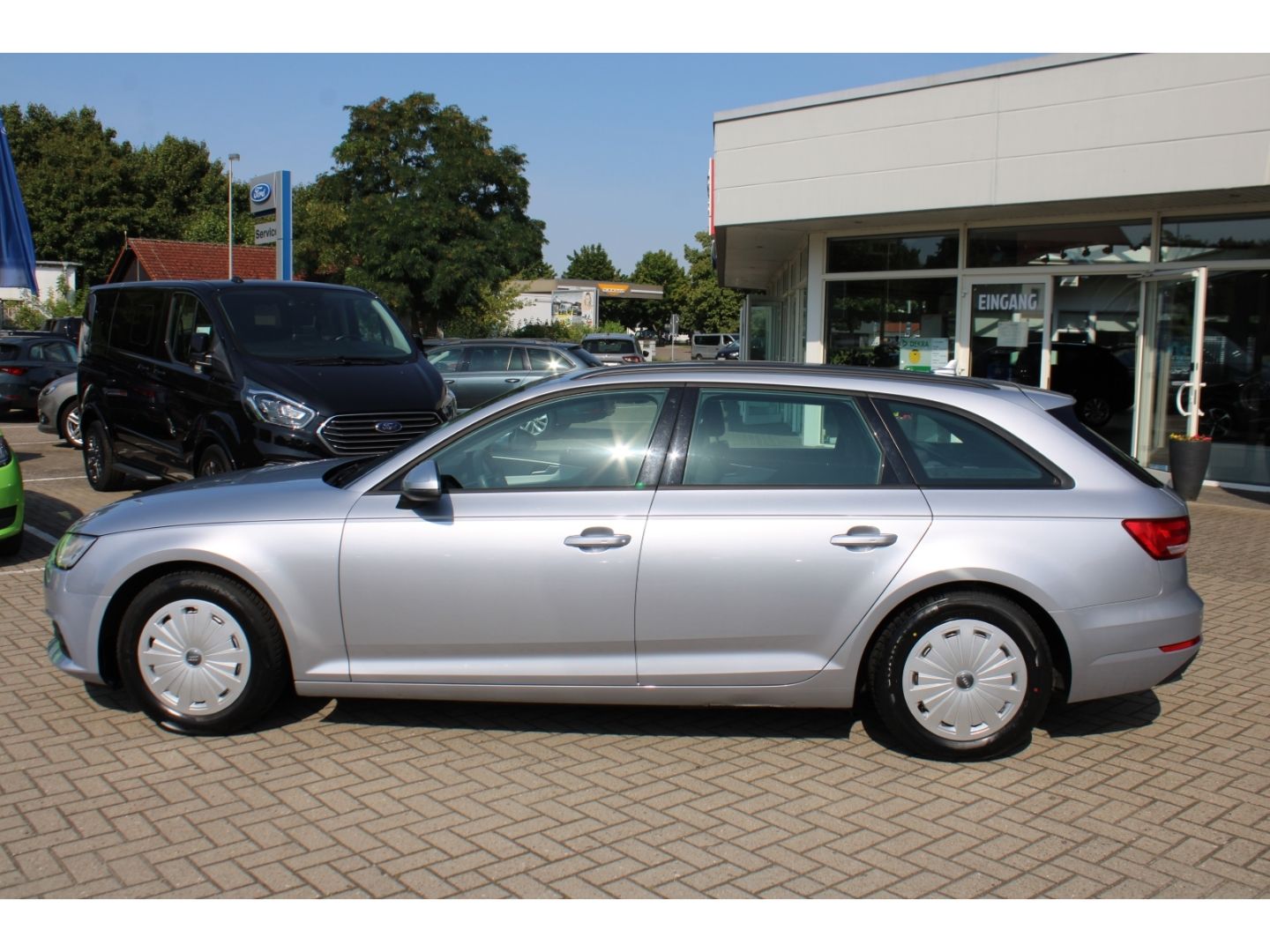 AUDI A4 Avant basis ultra 2.0 TDI Bi-Xenon Navi GJR G - Image 2