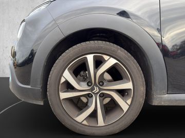 Citroën C3 1.2 PureTech 110 Elle Kam.+KeyLess+LED+Navi