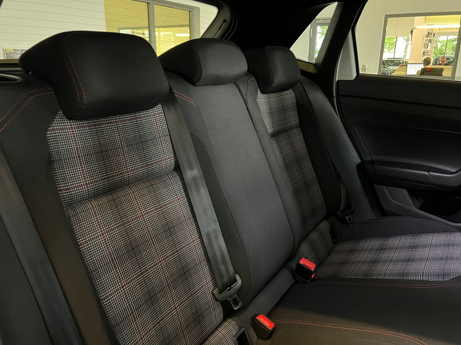 Fahrzeugabbildung Volkswagen Polo GTI 2.0 TSI DSG *IQ.Light, ACC, Ready2Disco