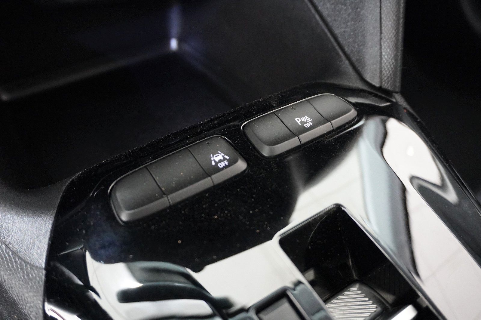 Fahrzeugabbildung Opel Corsa-e F EDITION 3-PHASIG NAVI/VIRT./SPORT/DAB+