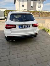 Mercedes-Benz GLC 220 d 4MATIC Autom. - - gebrauchte Mercedes-Benz GLC 220 aus dem Jahr 2017