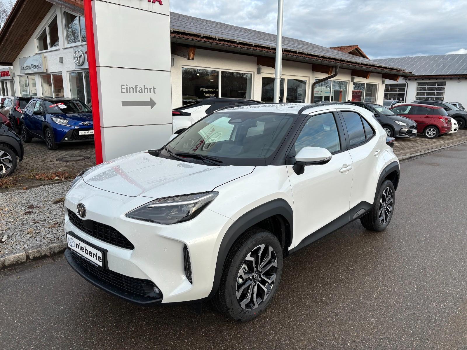 Toyota Yaris Cross Hybrid Teamplayer *Safety&Winterpak*