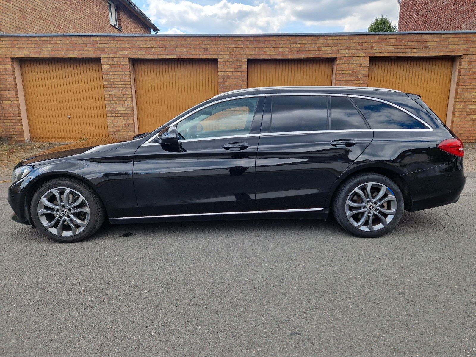Mercedes-Benz C 220d T-Modell BlueTec/3Jhr Garantie+TÜV+Inspkt
