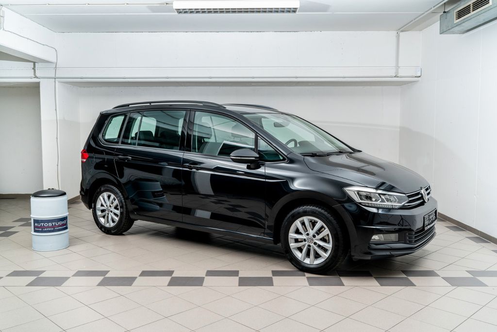Image of Volkswagen Touran
