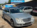 Mercedes-Benz E 280 CDI T ELEGANCE*Automatik*Euro 4*Ahk - Mercedes-Benz E 280 mit Diesel-Antrieb: Kombi