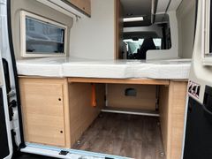 Sunlight CLIFF 600*140PS*BASIC Paket*90l Diesel*