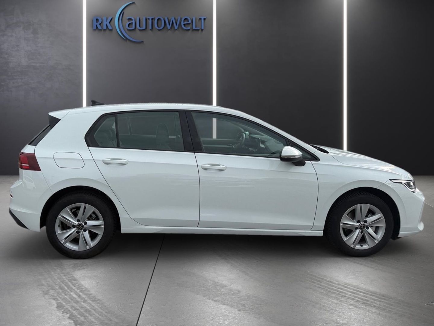 Volkswagen Golf 8 VIII Life 1.5 eTSI ACC Apple CarPlay foto 3