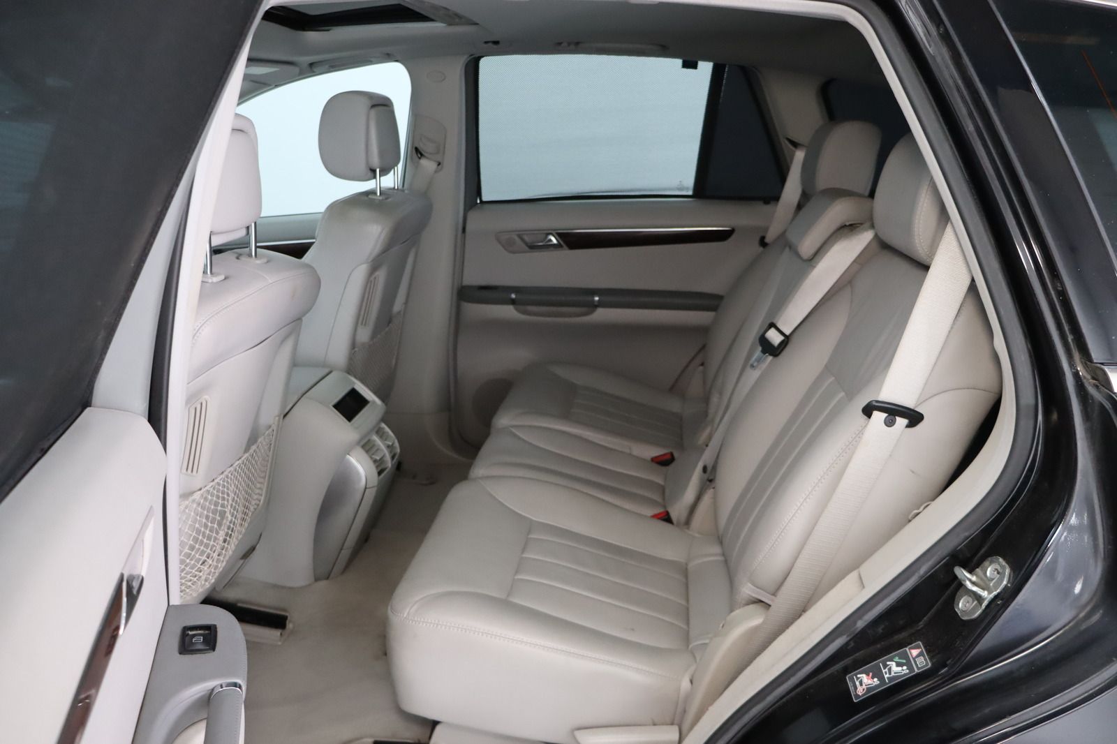 Fahrzeugabbildung Mercedes-Benz R 320 CDI 4MATIC * HUD * AHK * Navi
