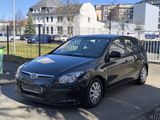 Hyundai i30 1.4 Classic - Hyundai i30 aus 2009
