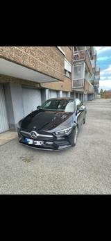 Mercedes-Benz CLA 180 -AMG+GroßesMBUX+19Zoll - Mercedes-Benz CLA 180 von privat
