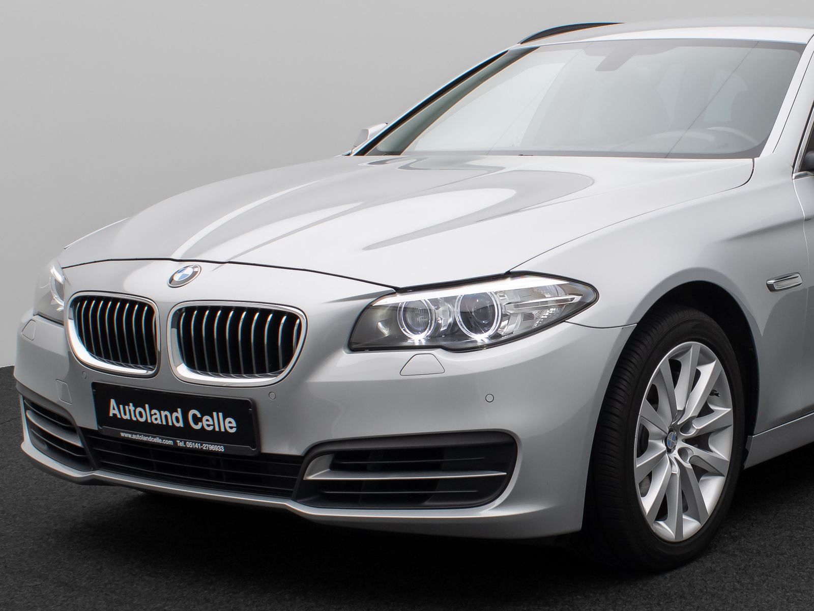 Fahrzeugabbildung BMW 525d NaviPro Fernlichtassist PDC Leder AdapLicht