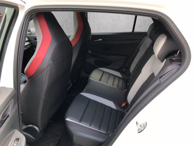 Golf VIII GTI Clubsport 2.0 TSI DSG*PANO*HUD*