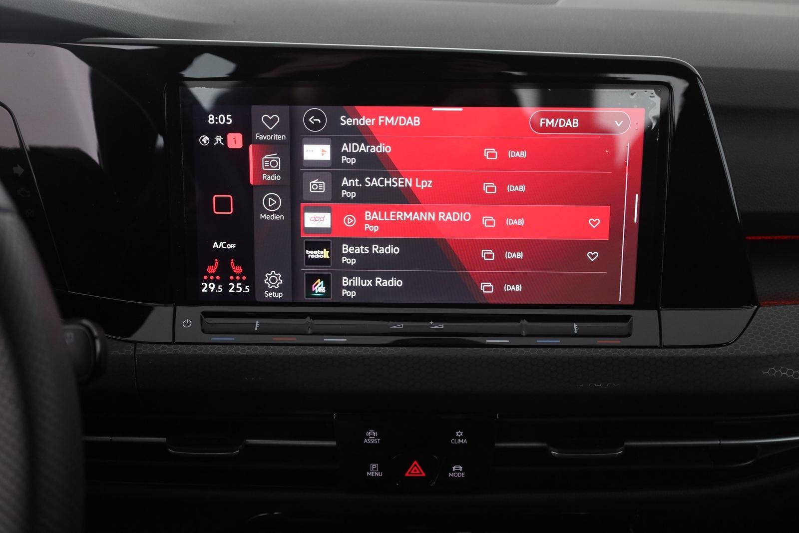 Volkswagen Golf VIII 2.0 GTI DSG LED Navi Winterpaket DAB, миниатюра 11