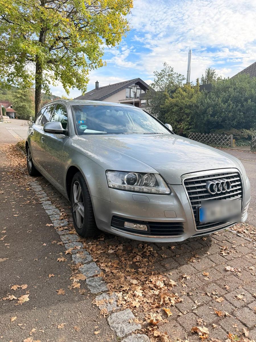 Audi A6 2010 — rear view