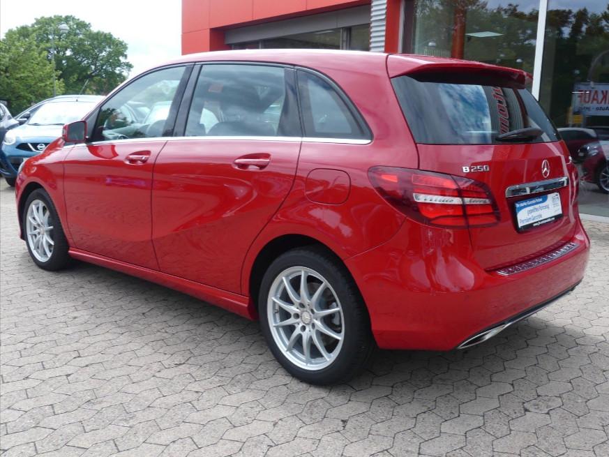 Mercedes-Benz B 250 4Matic Score Navi*SHZ*Automatik*ab 199€