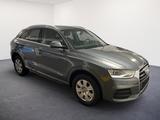 Audi Q3 2.0 TDI Sport quattro AT /NAV/PDC V+H/SHZ - Audi Q3 mit Diesel-Antrieb: Geländewagen, Automatik