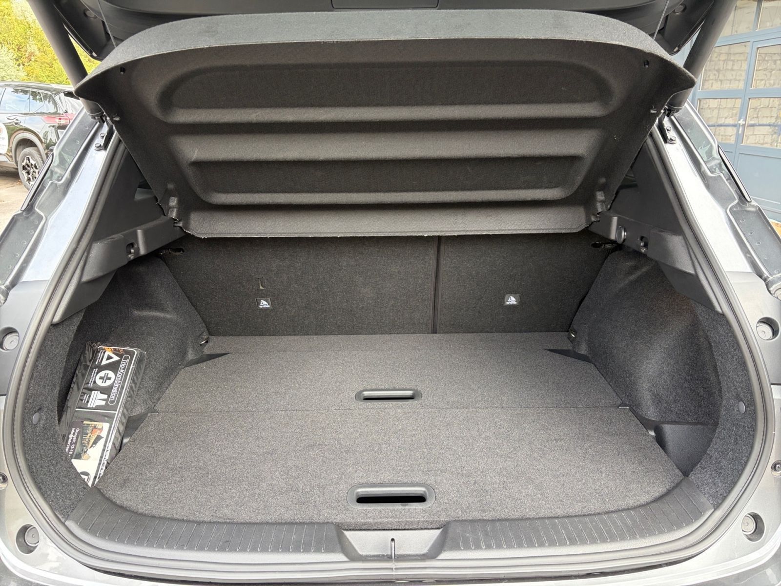 Fahrzeugabbildung Nissan Qashqai 1.3 DIG-T Tekna*Navi*360°Kamera*SHZ*Ganz