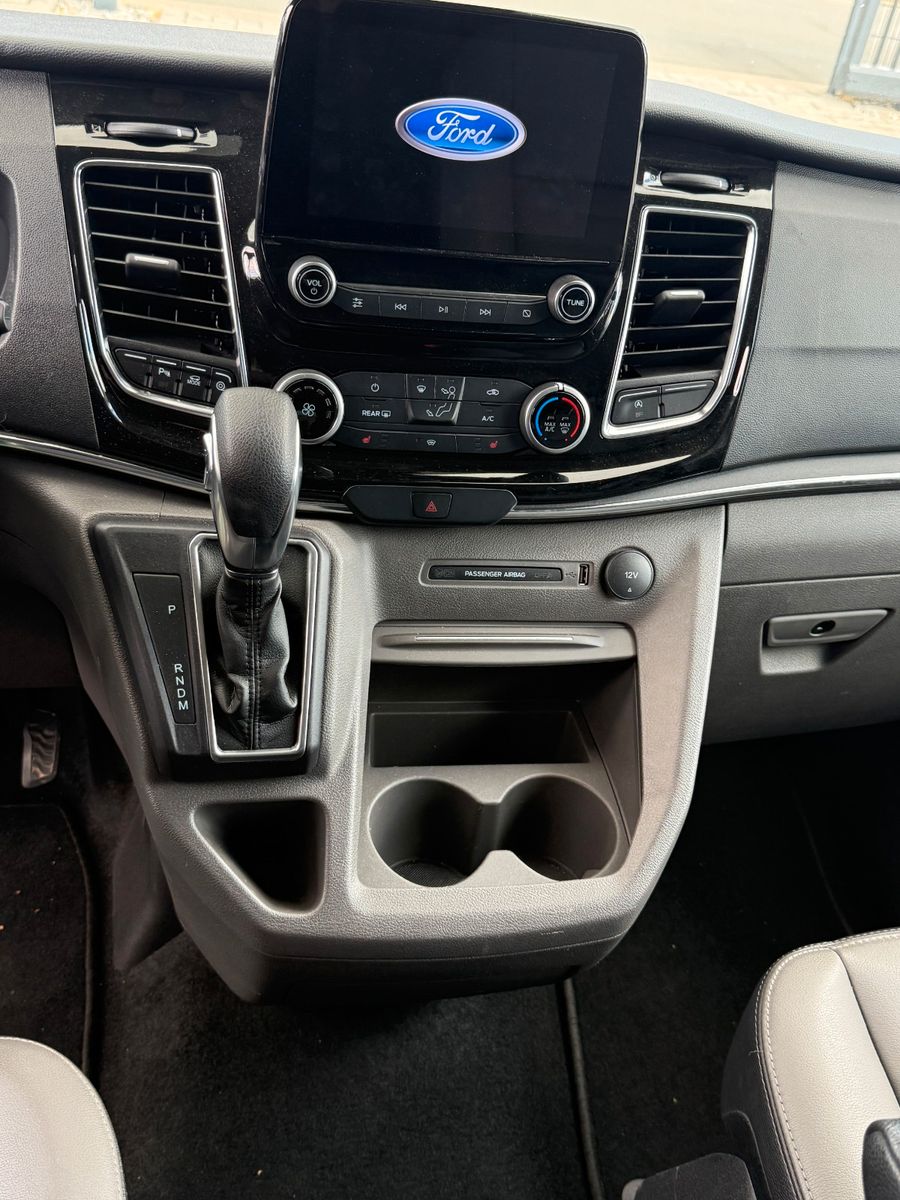 Fahrzeugabbildung Ford Transit/Tourneo Custom Kombi 320 L2 Tourneo Tita