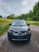 Mitsubishi Outlander 2.4 LPG Gas 4WD 125KW Automatik AHK - Mitsubishi Outlander mit Schiebedach