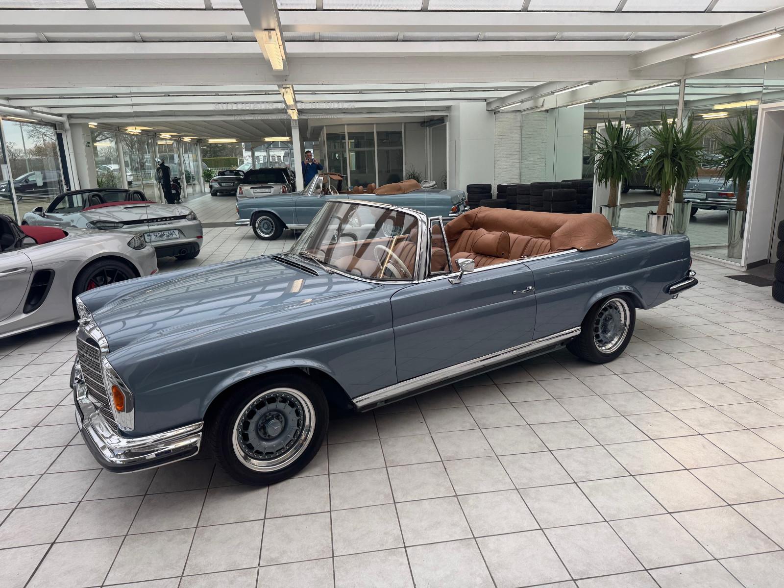Mercedes-Benz 280SE 3.5  Cabrio Umbau auf 5.7 Liter Neuaufbau