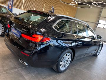 BMW 520 Touring 520 d *1.HAND*HUD*NAVI*KAM*LED*AHK*