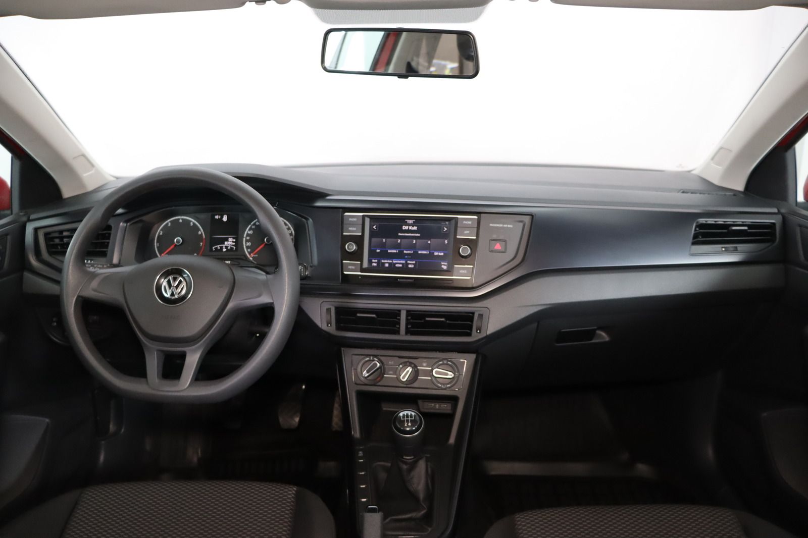 Fahrzeugabbildung Volkswagen Polo VI 1.0 Trendline * Klima * PDC *