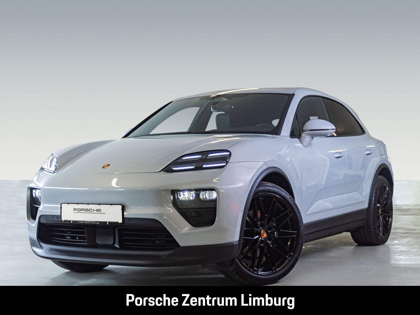 Porsche Macan 4 BOSE Surround-View Panorama Luftfederung