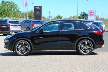 Porsche Cayenne - 11