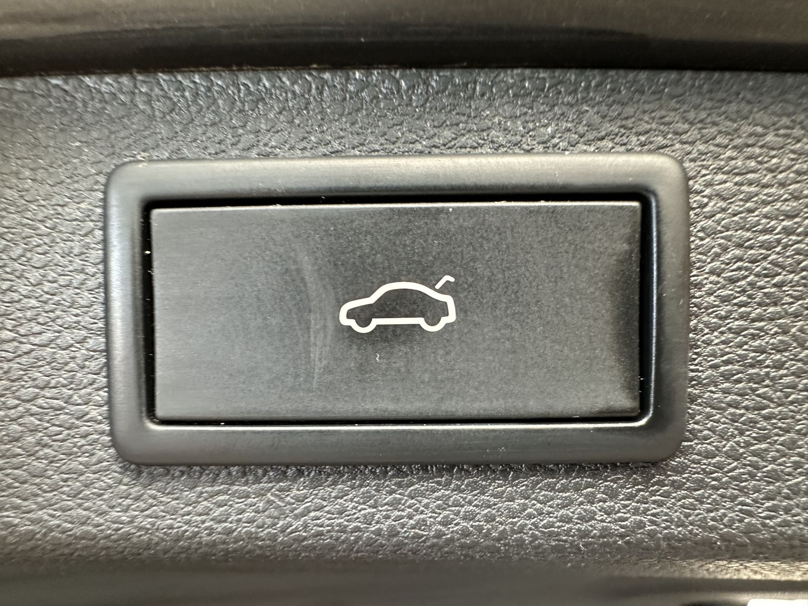 Fahrzeugabbildung SKODA Kodiaq 2.0 TDI DSG Style NAV+MATRIX+ACC+AHK+18ZO