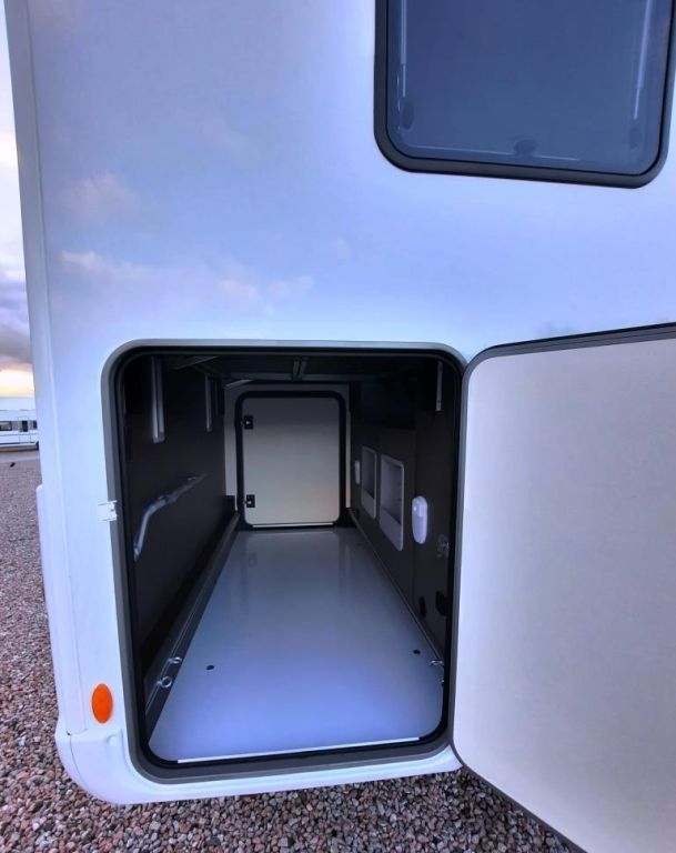 Fahrzeugabbildung Bürstner Lyseo TD 732 Verfüg./Rüfa/Markise