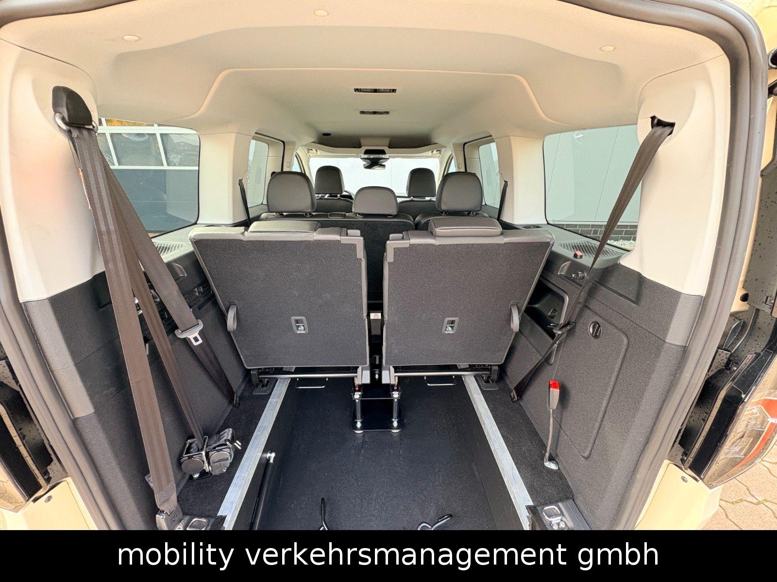 Volkswagen Maxi DSG LED Taxi / Mietwagen Rollstuhl 7-Sitzer
