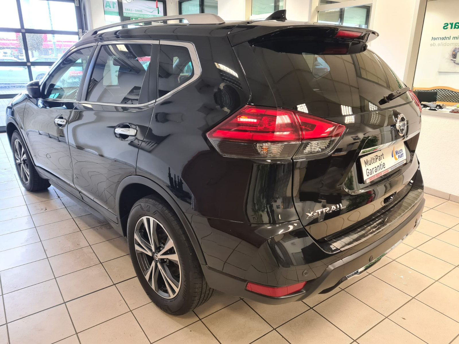 Fahrzeugabbildung Nissan X-Trail N-Connecta 4x4 / KAMERA
