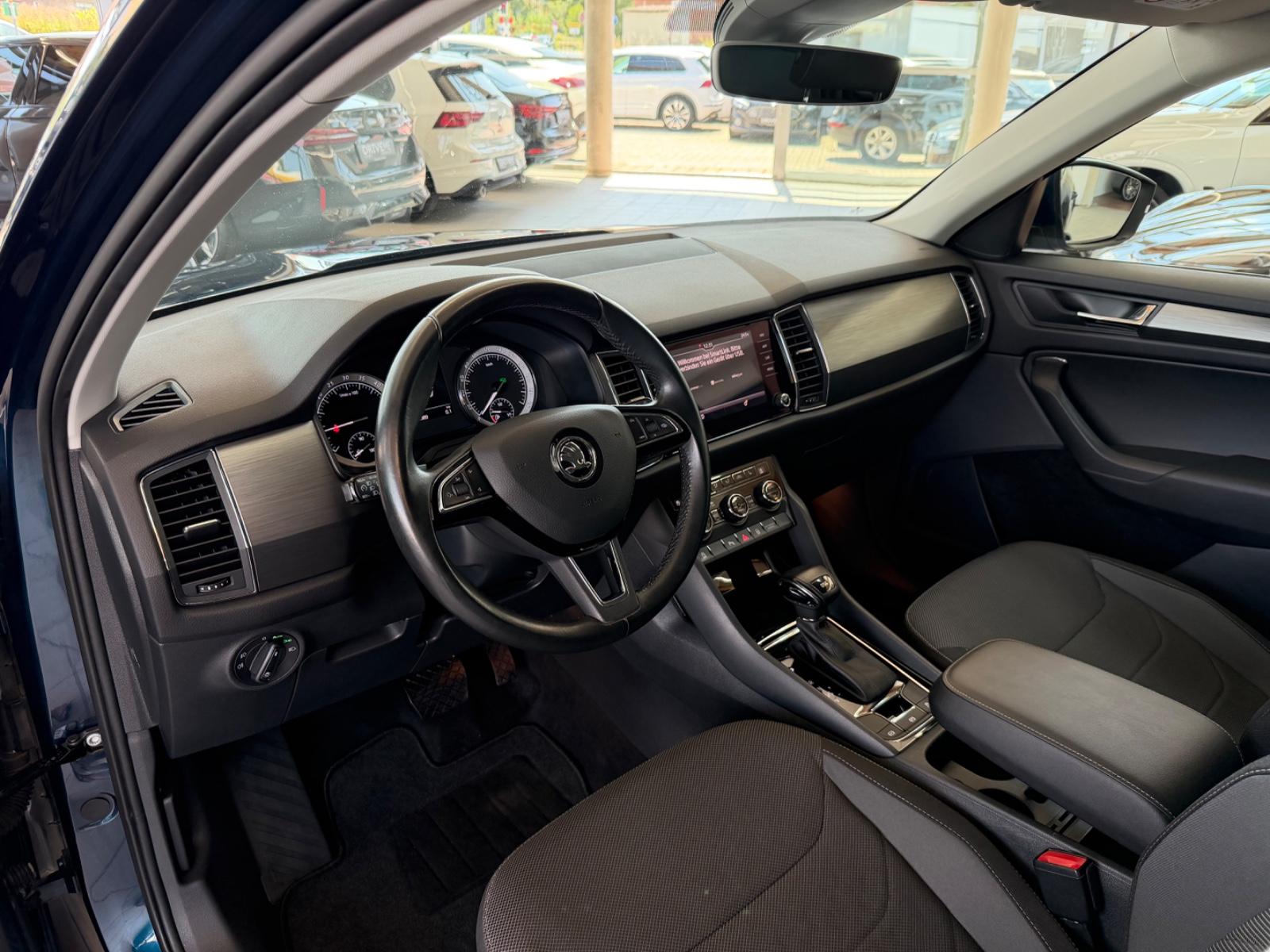 Skoda Kodiaq Ambition 2.0TDI DSG 7-Sitzer LED KAMERA